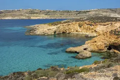 blue lagoon1
